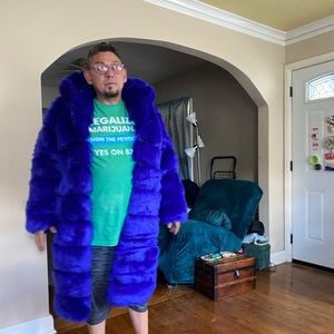 Men’s full length electric blue faux fur coat